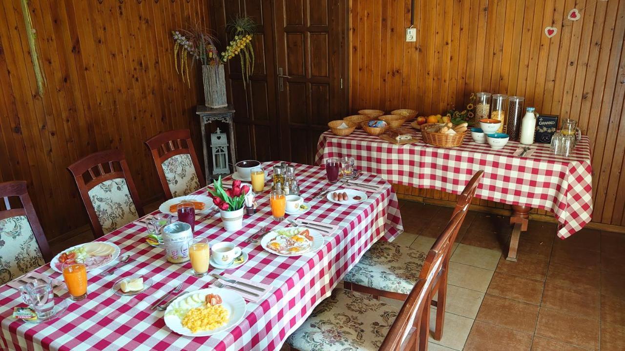 Penzion & Bar Natali Spissky Stvrtok Dış mekan fotoğraf