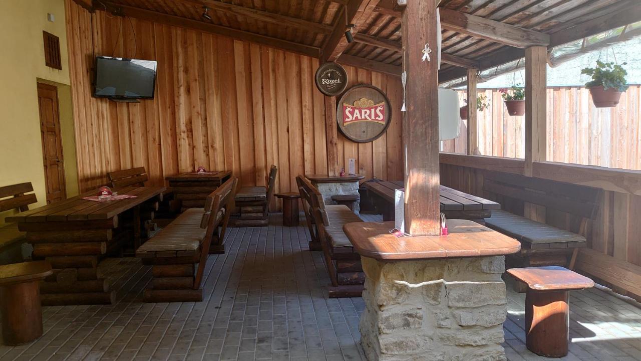 Penzion & Bar Natali Spissky Stvrtok Dış mekan fotoğraf