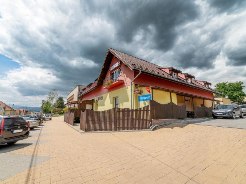 Penzion & Bar Natali Spissky Stvrtok Dış mekan fotoğraf
